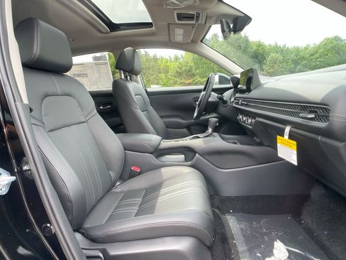 New 2026 Honda HR-V EX-L image 26