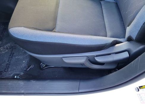 Used 2024 Nissan Versa SV image 14