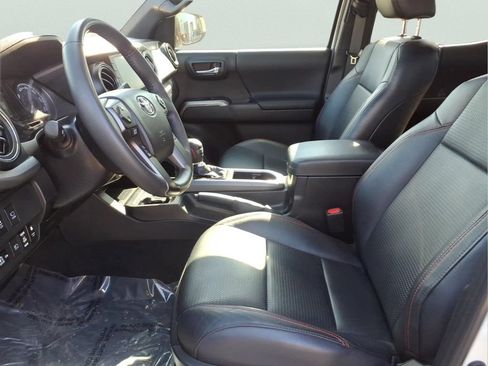 Used 2023 Toyota Tacoma TRD Pro AWD/4WD image 16