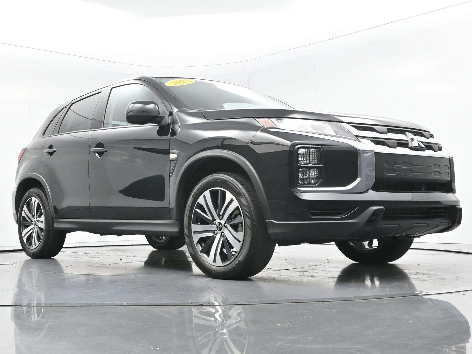 Used 2023 Mitsubishi Outlander Sport ES AWD/4WD image 39