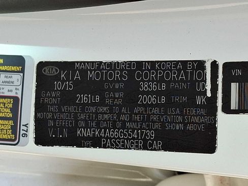 Used 2016 Kia Forte LX FWD image 26