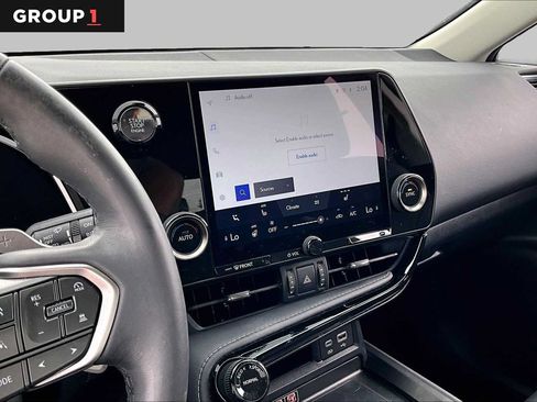 Used 2025 Lexus NX 250 FWD w/ Accessory Package (2T) image 6