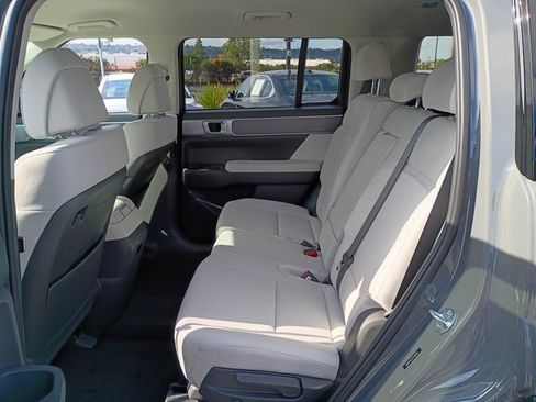 New 2026 Hyundai Santa Fe SE image 12