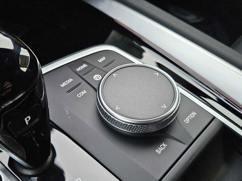 New 2026 BMW Z4 M40i w/ Shadowloine Package image 30