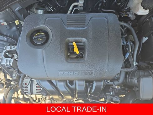 Used 2019 Hyundai Elantra SE FWD image 29