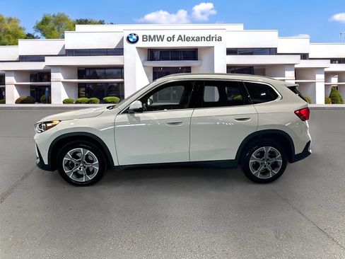 Used 2023 BMW X1 xDrive28i w/ Convenience Package AWD/4WD image 8
