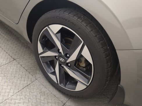 Used 2023 Hyundai Elantra SEL w/ Convenience Package FWD image 31