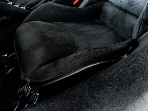 Used 2024 McLaren 750S Spider image 29