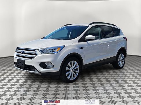 Used 2019 Ford Escape SEL FWD image 2