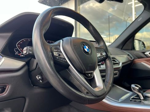 Used 2023 BMW X5 xDrive40i w/ Premium Package image 61