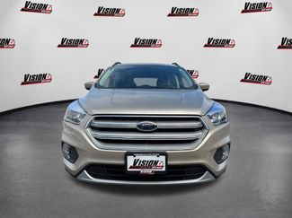 Used 2018 Ford Escape SE video 2