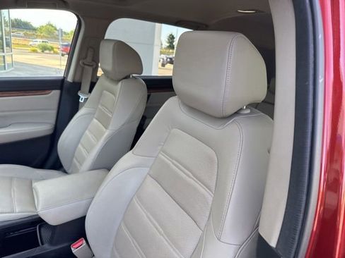 Used 2018 Honda CR-V Touring image 29