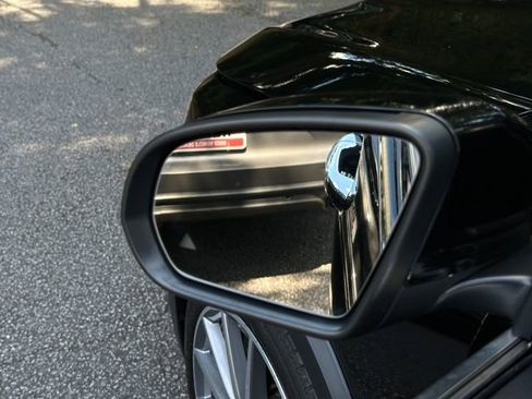 Used 2022 Mercedes-Benz GLB 250 4MATIC image 14