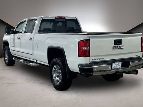 Used 2019 GMC Sierra 2500 SLT w/ Driver Alert Package AWD/4WD image 4