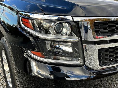 Used 2020 Chevrolet Suburban LS image 25