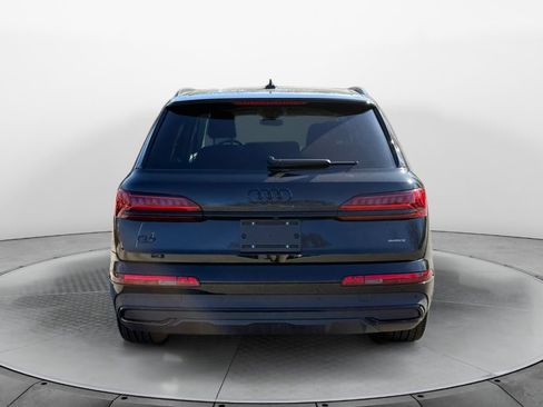 Certified 2024 Audi Q7 3.0T Prestige image 6
