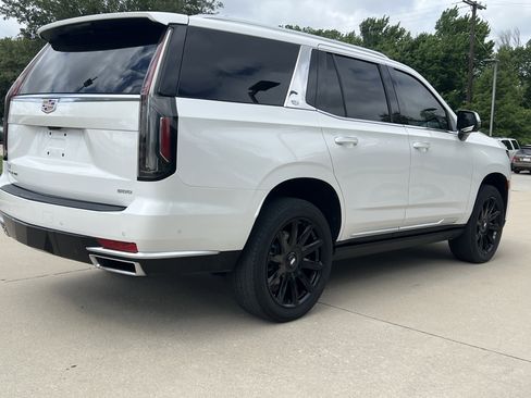Used 2024 Cadillac Escalade Premium Luxury Platinum w/ LPO, Floor Liner Package AWD/4WD image 10