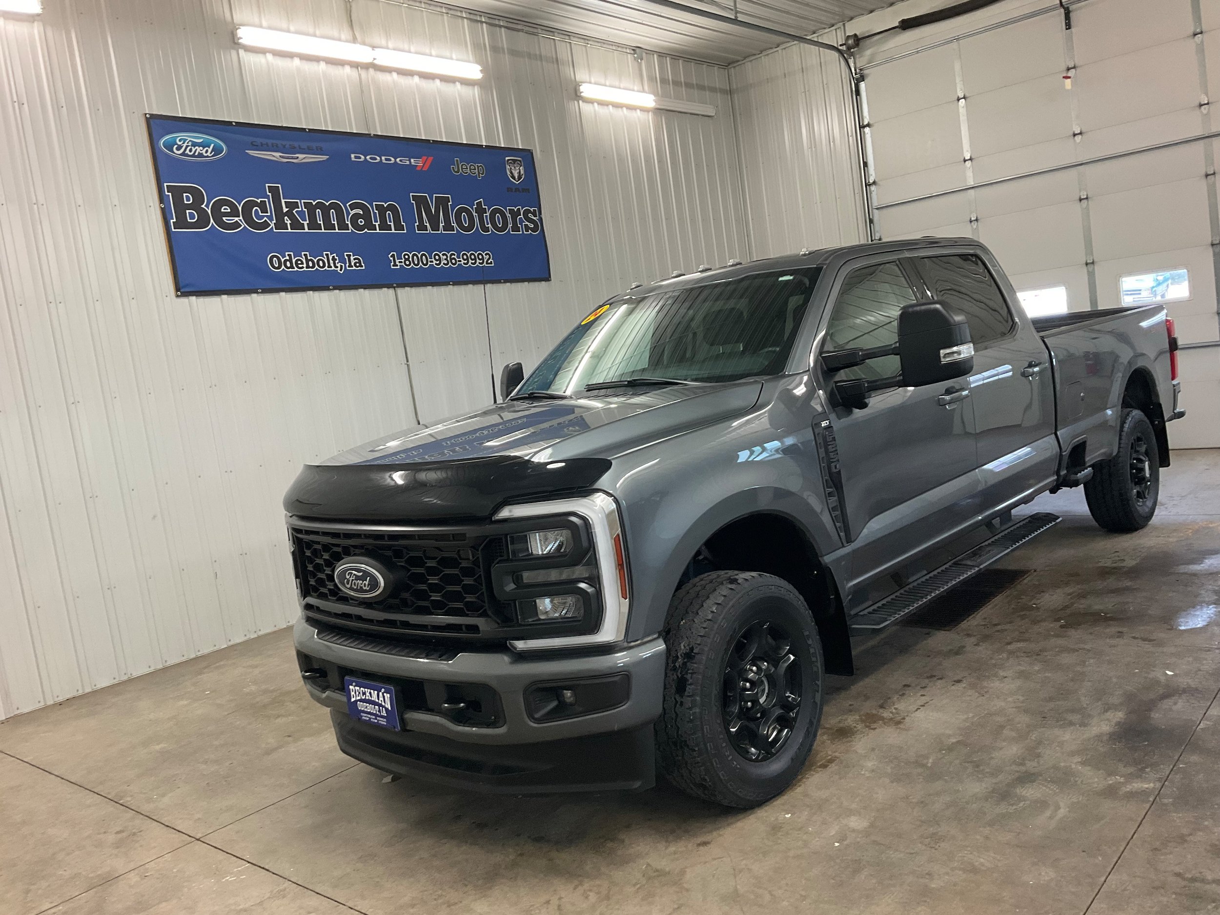 Used 2024 Ford F250 XLT w/ XLT Premium Package AWD/4WD image 1