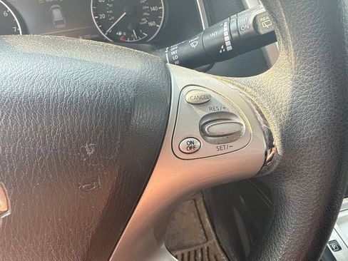 Used 2018 Nissan Murano S AWD/4WD image 17