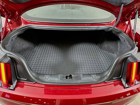 Used 2015 Ford Mustang GT Premium RWD image 26