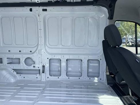 New 2026 Ford Transit 250 148 Medium Roof image 18