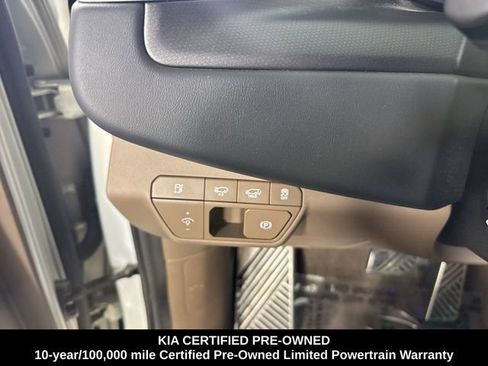 Certified 2024 Kia EV9 GT-Line AWD/4WD image 13