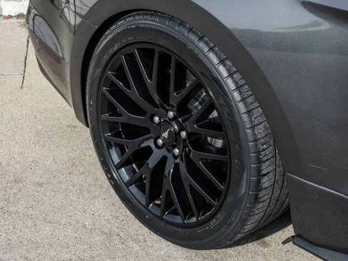 Used 2017 Ford Mustang GT w/ GT Performance Package image 48