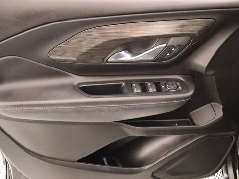 Used 2023 GMC Terrain SLE w/ Elevation Edition image 14