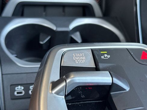 Used 2025 BMW X1 xDrive28i w/ Technology Package image 19