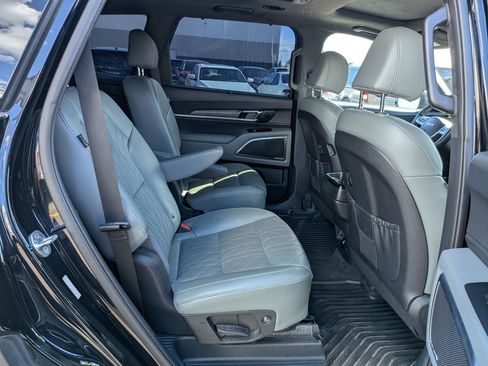 Certified 2024 Kia Telluride SX Prestige X-Line AWD/4WD image 26