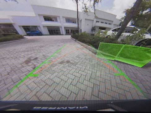 New 2025 BMW X3 xDrive30i w/ Convenience Package image 21