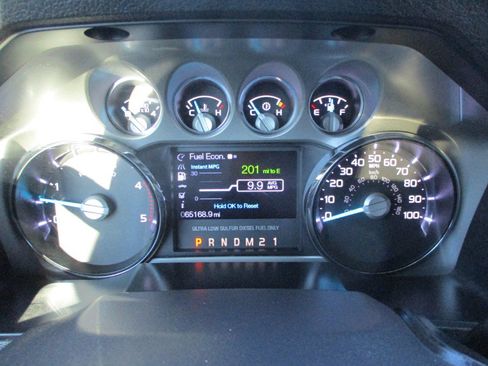 Used 2014 Ford F350 Lariat w/ Chrome Package image 15