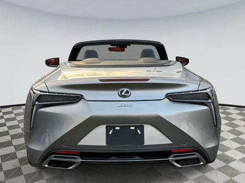 Used 2023 Lexus LC 500 Convertible image 4