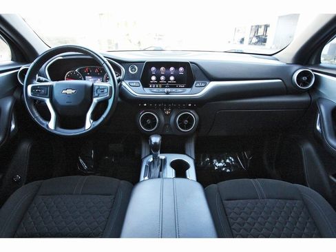 Used 2020 Chevrolet Blazer LT image 7