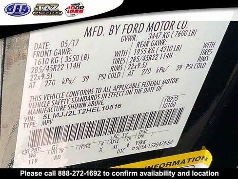 Used 2017 Lincoln Navigator Reserve AWD/4WD image 23