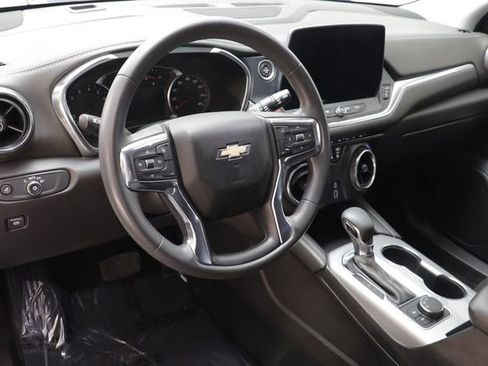 Used 2023 Chevrolet Blazer LT w/ Driver Confidence Package image 7