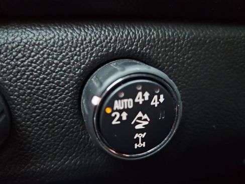 Used 2020 Chevrolet Colorado ZR2 AWD/4WD image 35