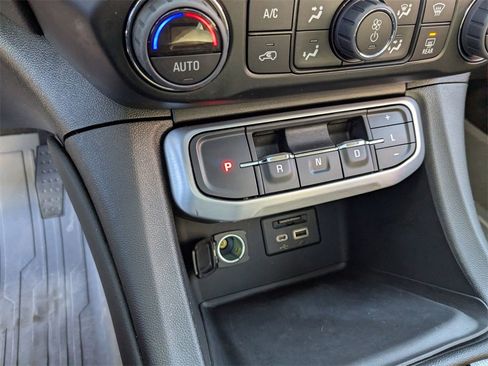 Certified 2023 GMC Acadia SLT w/ Elevation Edition image 23