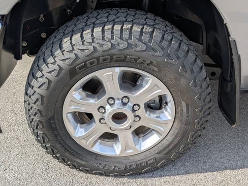 Used 2023 RAM 2500 Big Horn w/ Level 1 Equipment Group image 27