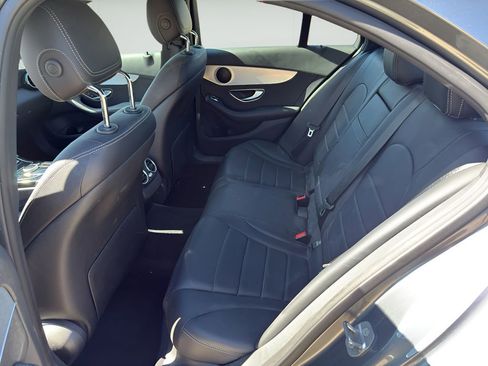 Used 2018 Mercedes-Benz C 300 4MATIC Sedan w/ Premium Package image 8