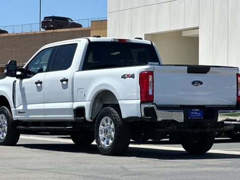 Certified 2024 Ford F250 XLT AWD/4WD image 5