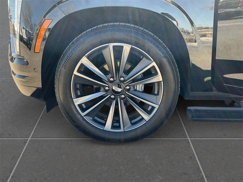 Used 2026 Cadillac Escalade Sport w/ Touring Package image 10