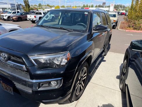 Used 2019 Toyota 4Runner Limited AWD/4WD image 2