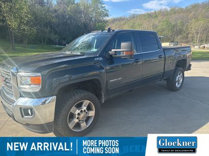 Used 2017 GMC Sierra 2500 SLE w/ HD SLE Preferred Plus Package