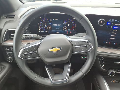 Used 2025 Chevrolet Tahoe LT AWD/4WD image 20