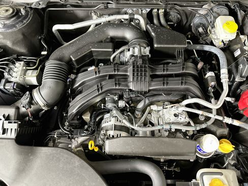 Used 2025 Subaru Legacy Premium AWD/4WD image 31