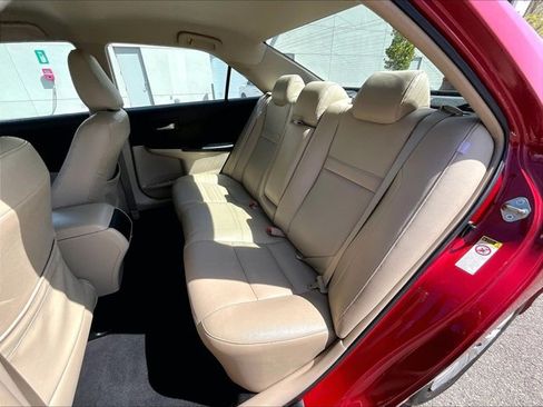 Used 2012 Toyota Camry LE FWD image 24