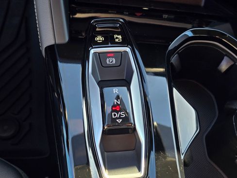 Certified 2025 Audi Q5 Premium w/ Premium Plus AWD/4WD image 16