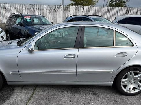 Used 2003 Mercedes-Benz E 500 Sedan image 4