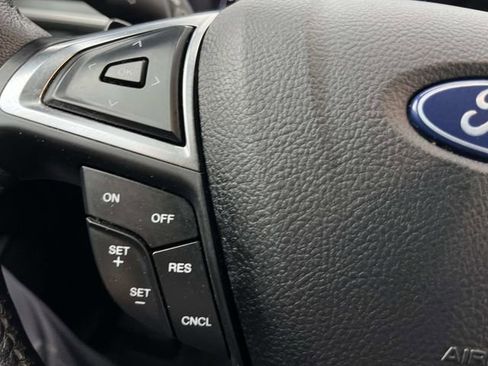Used 2022 Ford Edge SEL w/ Convenience Package AWD/4WD image 37
